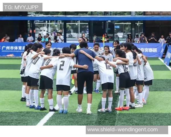 广州足球俱乐部儿童培养计划助力青少年成长与足球梦想实现